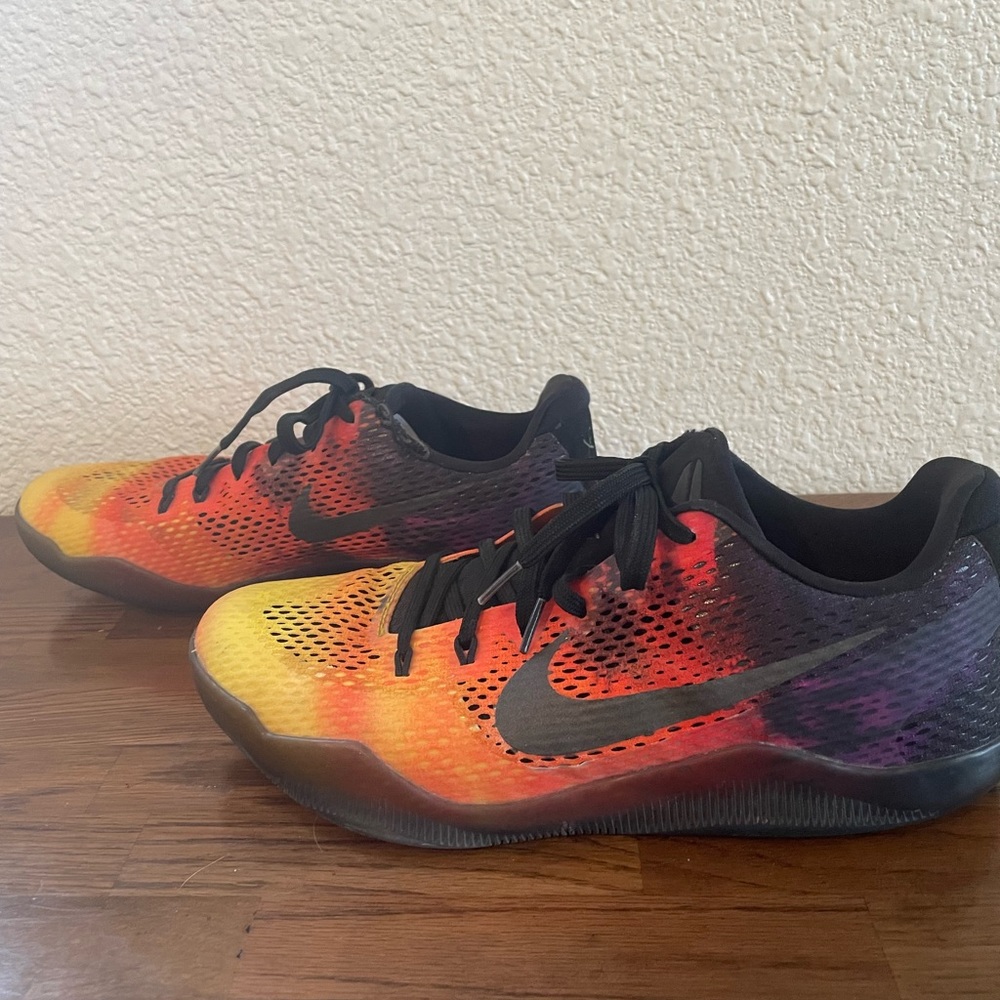 Nice x Kobe 11 Sunsets - Picture 2 of 7